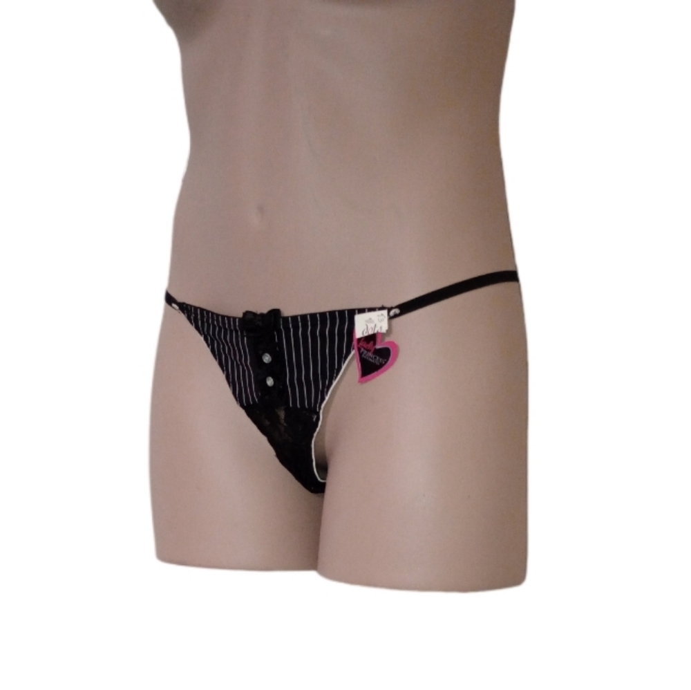 Black thong panty - Picture 3 of 5